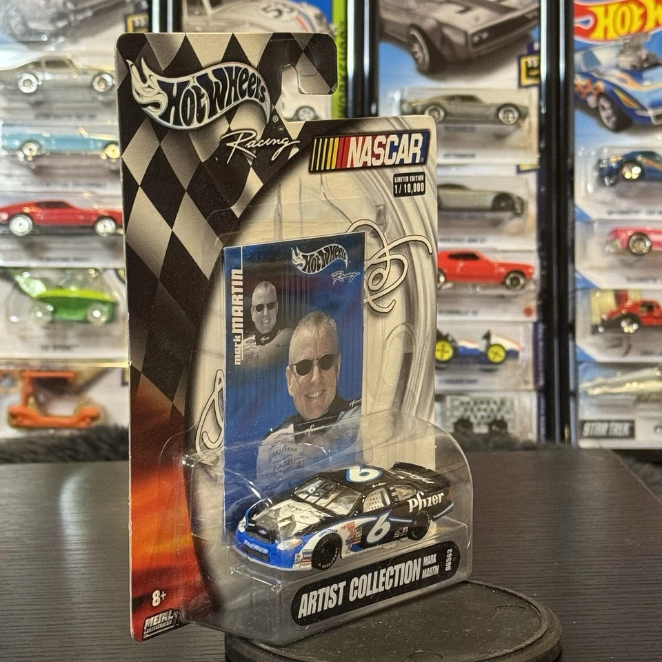 2003 Hot Wheels NASCAR гонки день серии Марк Мартин #6 Viagra автомобиля - Изображение 2 из 4