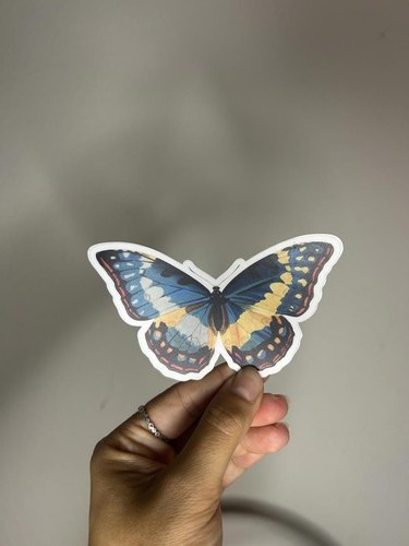 Moosige Motte Ohrringe & Sticker Konvolut Spooky Doodle Club Geschenkset Natur Goth - Bild 6 von 9