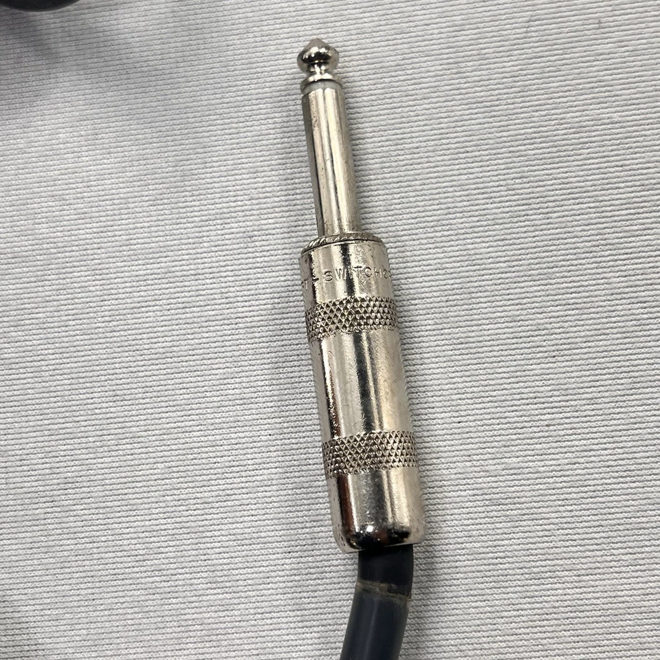 Cabo de instrumento SWITCHCRAFT 1/4 TS ângulo reto para direito amplificador de guitarra cabo 20 pés - Imagem 3 de 3