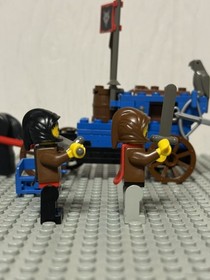 Lego Castle Wolfpack Renegades  6038 - 100% Complete - NO Manual Or Box