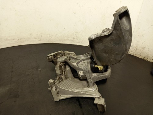 AUDI A4 Engine Mount 2015-2024 8W0199372CA - Picture 5 of 16
