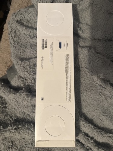 Apple Watch Series 6 Blue Aluminum Case 40mm - Photo 2 sur 3