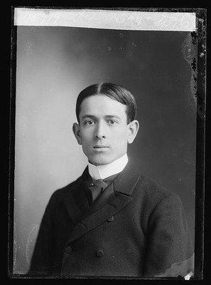 Photo:Davis, F.L.