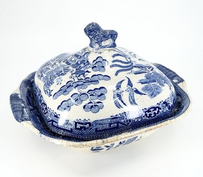 Antike blaue Weide Saucenterrine Deckel & Boden 19. Jh. Transferware Löwe Endstück