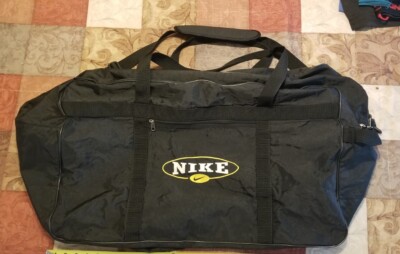 Vintage Nike Duffle Bag Gym Bag 28