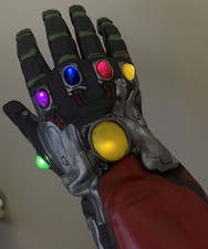 Marvel Iron Man Infinity Gauntlet Glove Infinity Stones Light Up Halloween