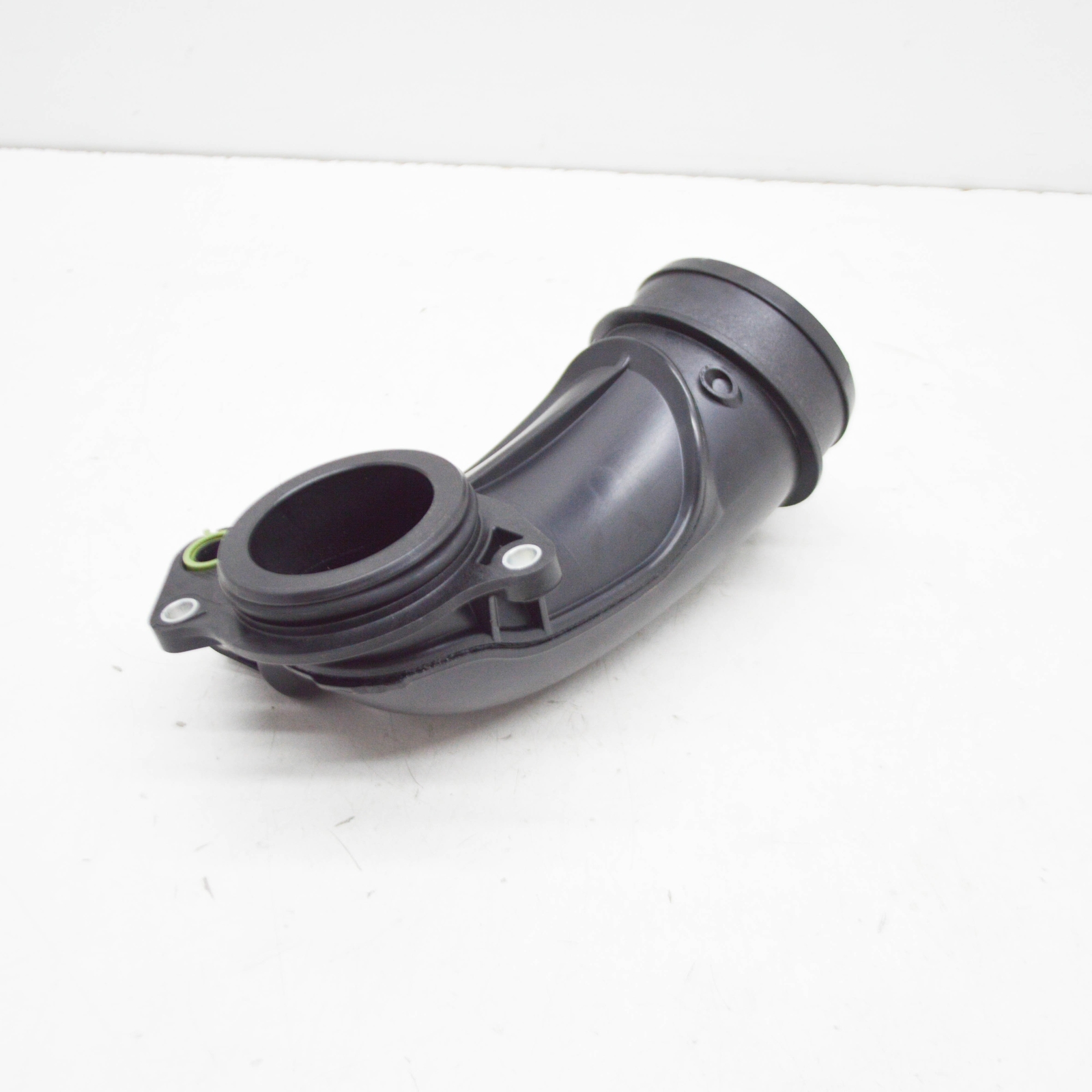 Pièce de connexion du turbocompresseur Audi A4 Avant B9 06N129635A d'origine