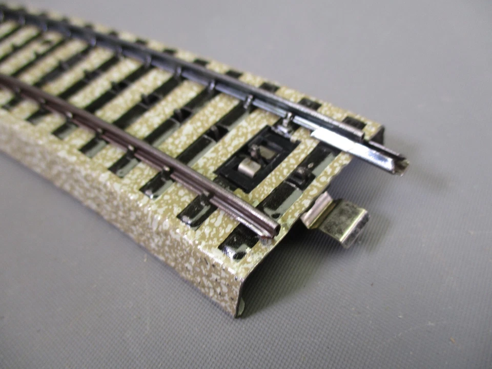 LQ573 MARKLIN 5201 Train Ho 1/87 1 rail courbe avec ballast R 437,4 mm - Photo 3/4