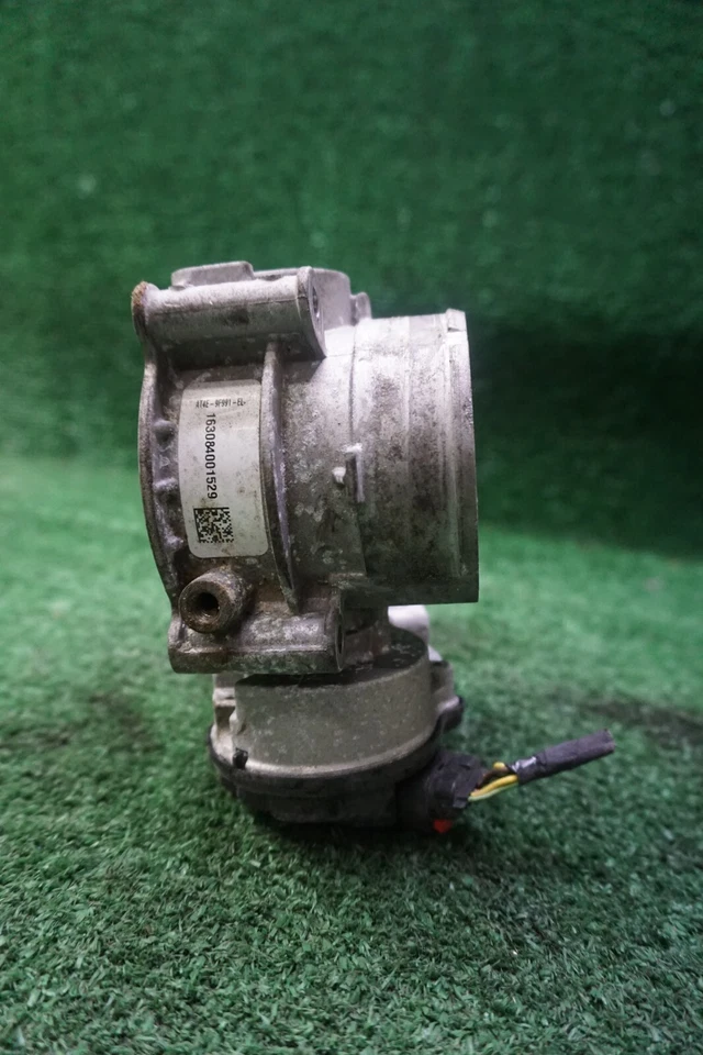 Ford Flex 2017 3,5 L carrocería del acelerador OEM AT4E9F991EL Foto 4 de 4