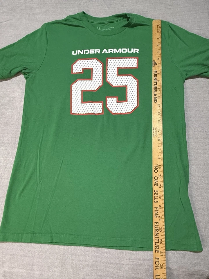 Under Armour Claus 25 Graphic Jersey Style Christmas T-Shirt Men's Green Tee M - Image 2 of 4