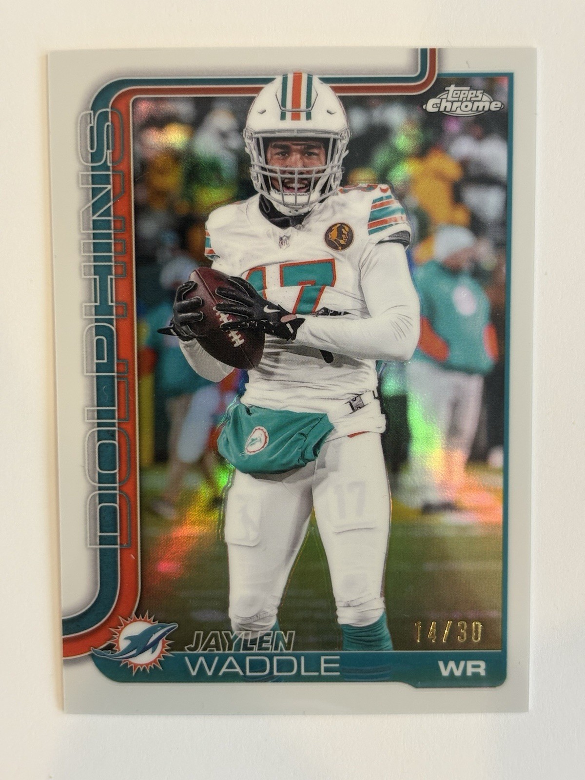 2025 Topps Chrome Football Jaylen Waddle True White Refractor /30 #186