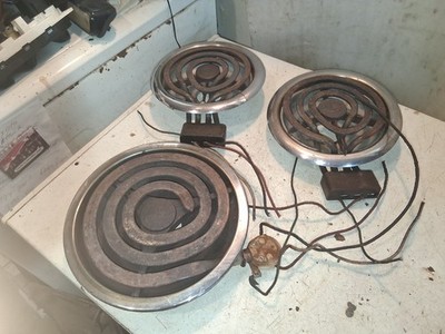 2 Vtg Chromalox Approx 6'' 1 Speed-O-Master 7 1/2'' Electric Burners- Philco Range