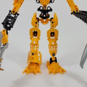 LEGO BIONICLE MATA NUI Glatorian Legends Set 8989 w/ Thornax Spiked Ball READ