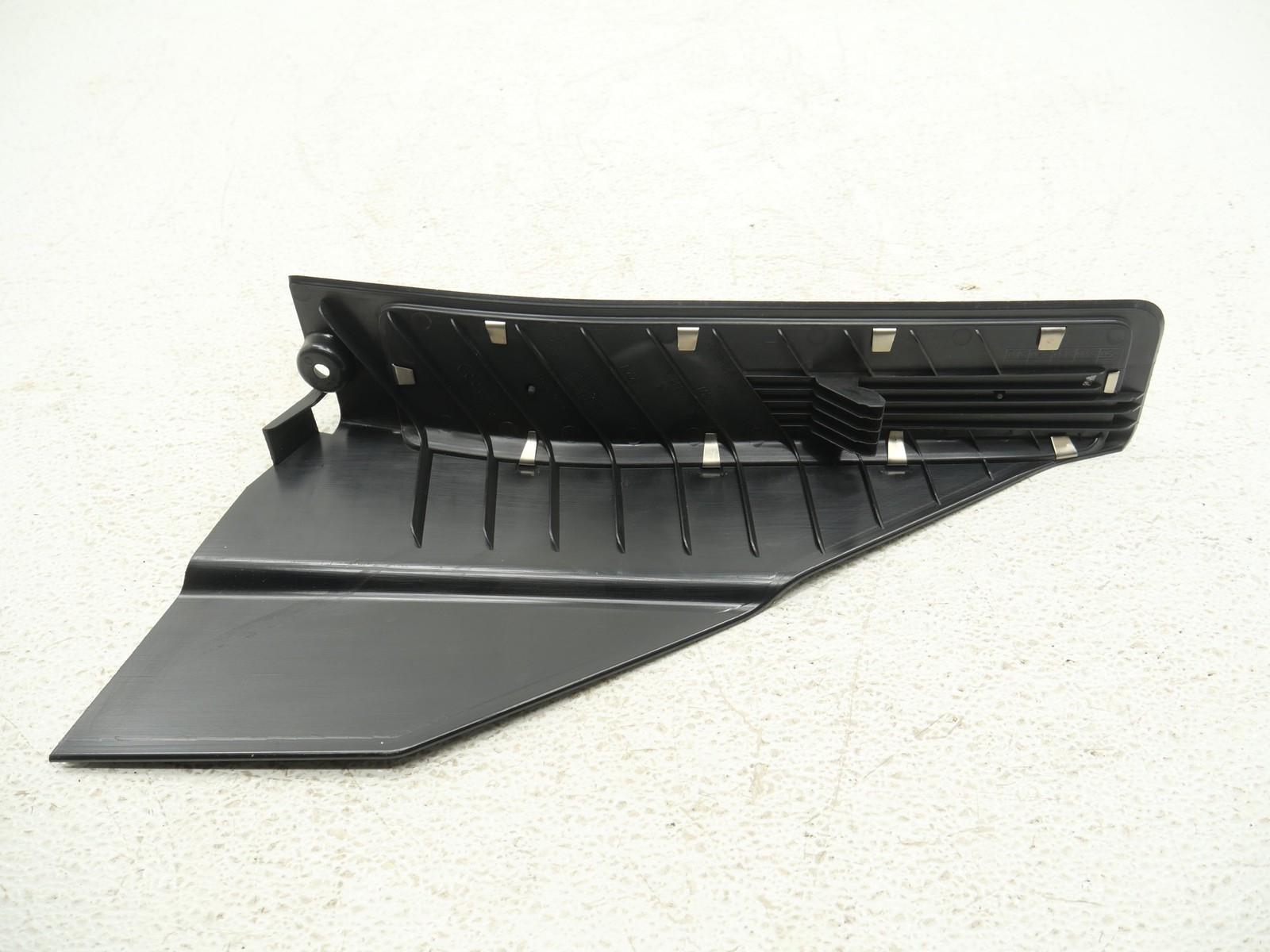 Audi R8 Spyder 2017-2023 Footrest trim P/N 4S1864777A