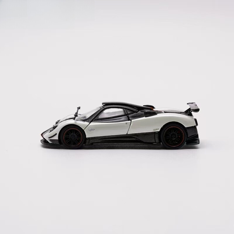Picture 4 of 5