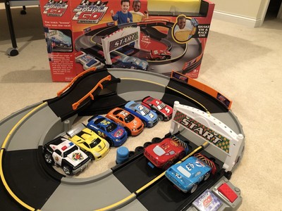 shake n go racers speedway