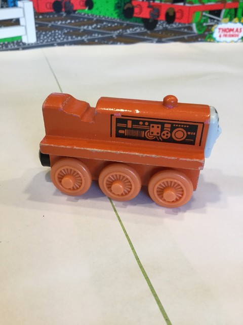 orange thomas train