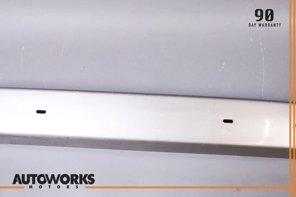 Panel de cubierta de parachoques trasero 84-91 Porsche 944 LA1Y Kalahari beige con fabricante de equipos originales Foto 3 de 4