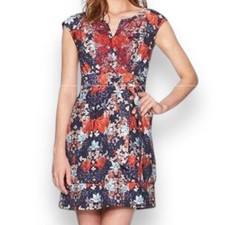 Adrianna Papell Dress Red White Blue Floral Embroidered Neck Detail Tie Waist 4