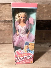VINTAGE 1988 GIFT GIVING BARBIE DOLL MATTEL  NEW IN ORIGINAL SEALED BOX