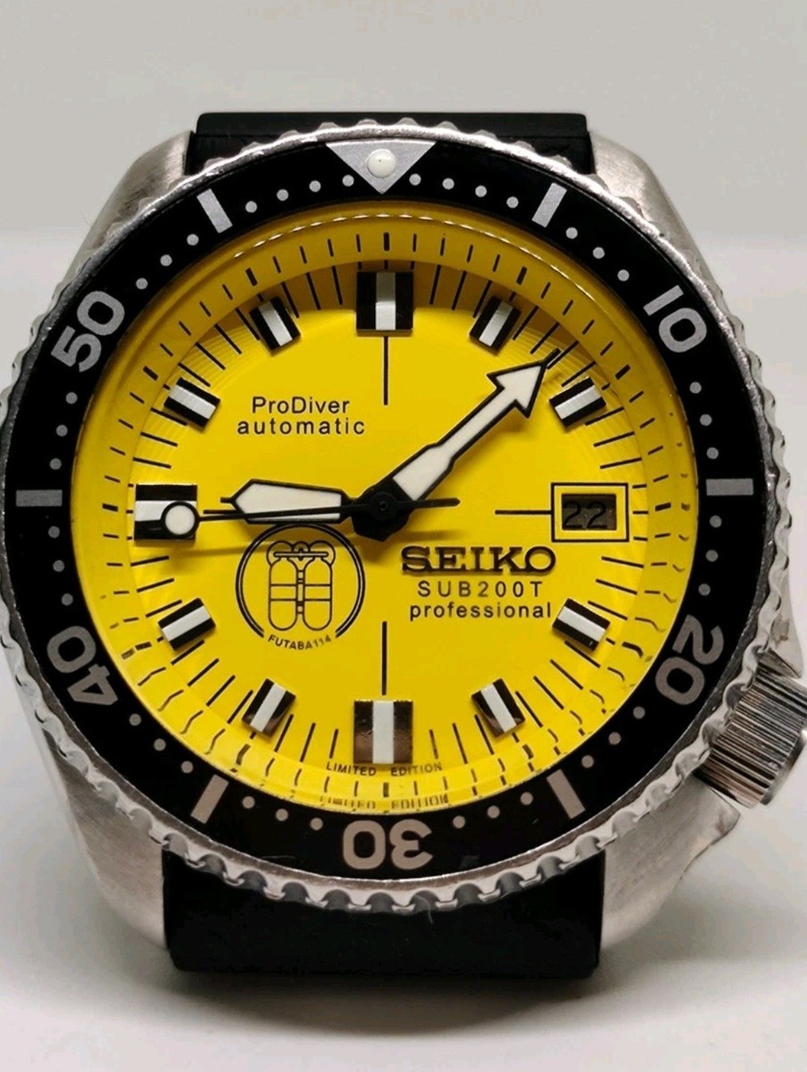 STUNNING SEIKO DIVERS 7002-7000 YELLOW PRODIVER DIAL AUTOMATIC