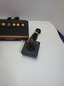 Atari Flashback 8 Console 105 Built-in Games 40th Anniversary Tested