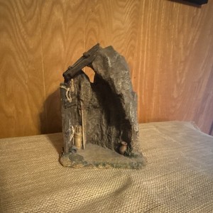 Fontanini Hunter’s Cave 55556 Christmas Nativity Village