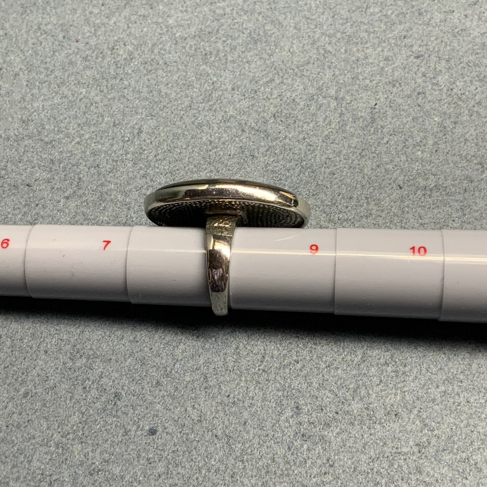 Statement Oval Flower Ring Size 8 Silver Purple Y… - image 4