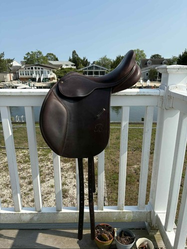 15" Bates Caprilli Close Contact Jump Saddle Interchangeable Gullets Brown - Picture 2 of 8