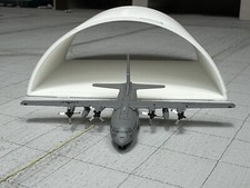 1/400 Hangar