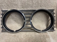 Nos Ford D2sb-13064 1972 Thunderbird Headlight Bezel Door Lh Driver