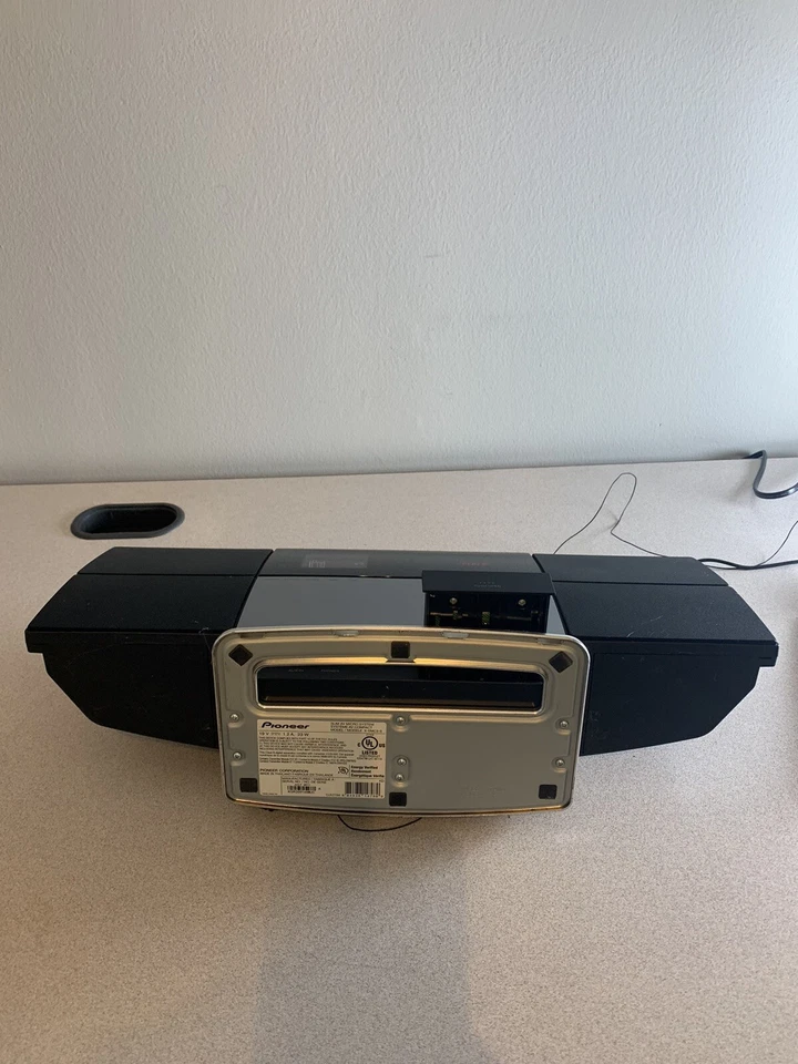 PIONEER X-SMC3-K/-S SLIM AV MICRO SYSTEM w/AC ADAPTER & REMOTE CONTROL wifi - Image 3 of 4