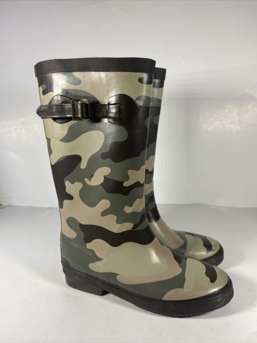 LL Bean tall Wellies Camo Kids rain boots muck mud gardening camp farm