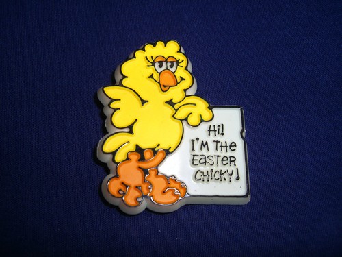 Hi! I'm the Easter Chicky!, Pin/Button, 1 5/8