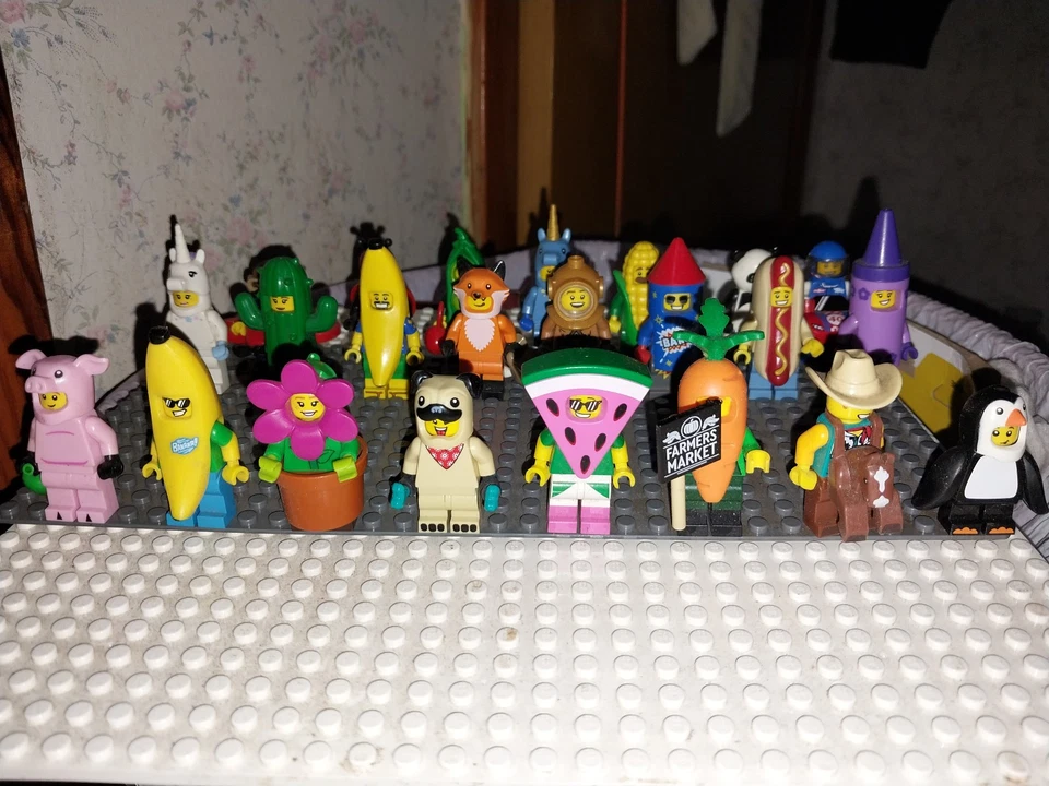 Lote de minifiguras LEGO - 30+ CMF auténticas + extras Foto 3 de 4