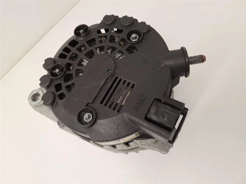 Alternador 21-23 HYUNDAI ELANTRA naturalmente aspirado 373002J355 - Imagem 2 de 4