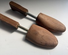 Vintage Cedar Wooden Shoe Trees Adjustable Men  s Size M Pair Shoe Stretchers