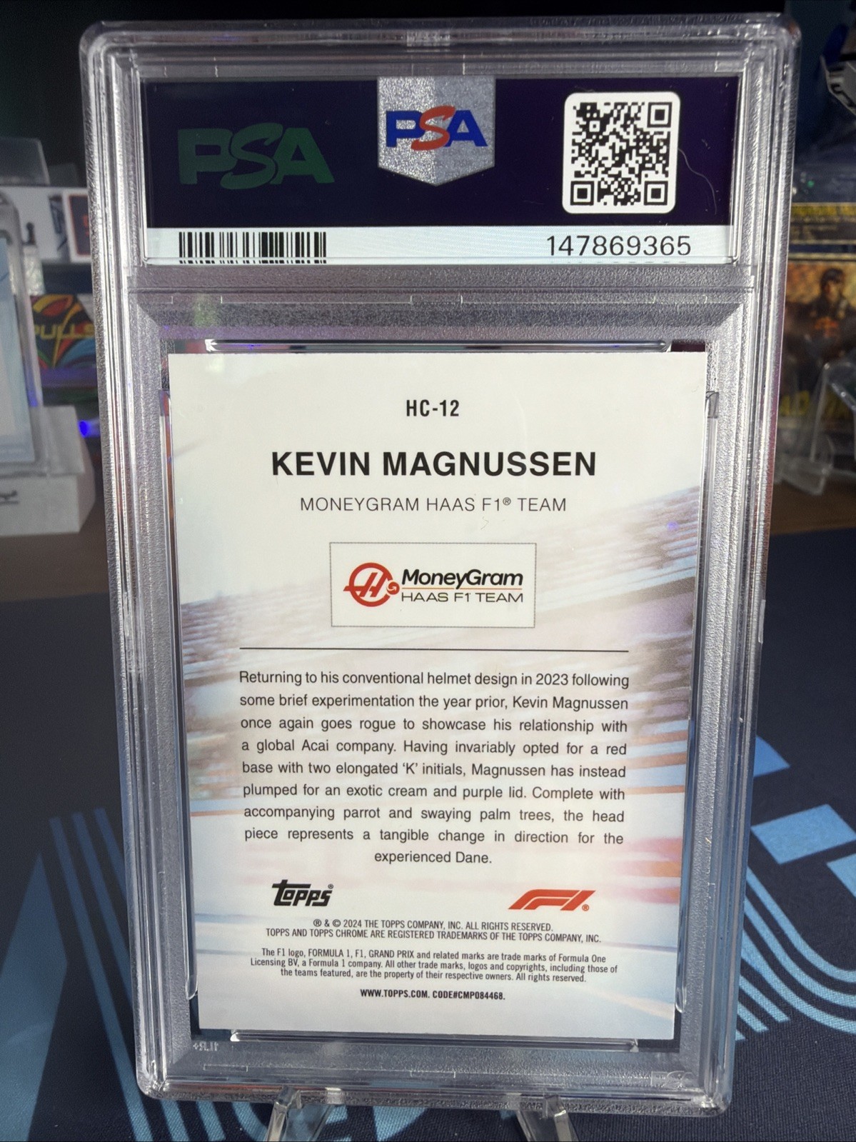 2024 TOPPS CHROME FORMULA 1 LOGOFRACTOR ED HELMET COLL KEVIN MAGNUSSEN PSA 10 view 2