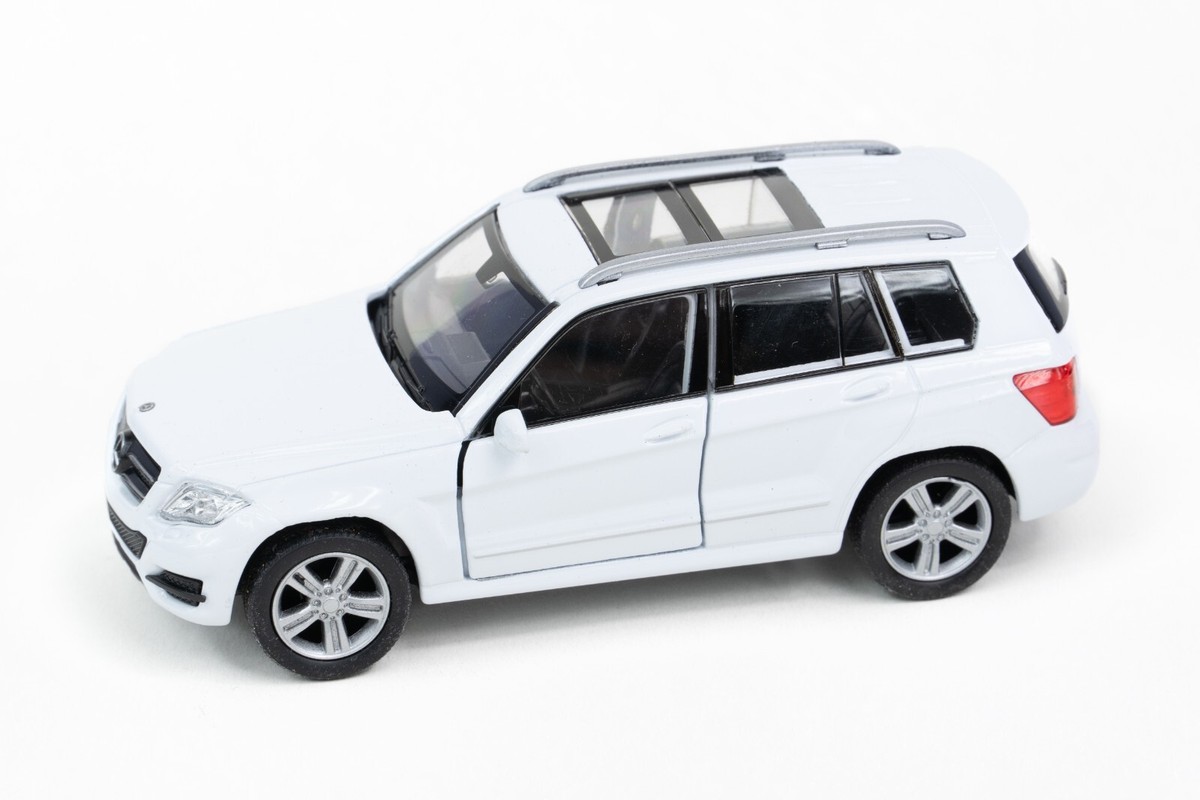 Mercedes-Benz 車型ぬいぐるみ ホワイト Mercedes-Benz 車型ぬいぐるみ ホワイト Mercedes Benz Plush