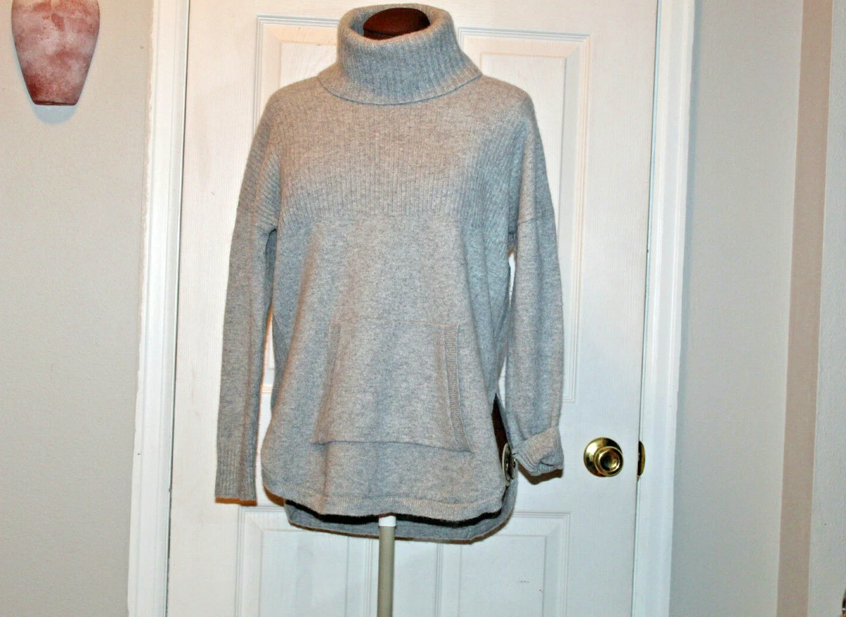 Louis Vuitton Detachable Turtle Neck Knit Sweater Second Hand / Selling