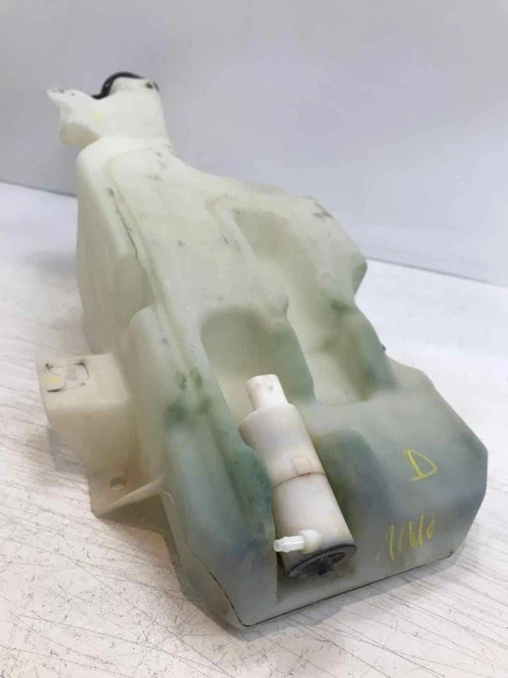 Depósito de botella de lavadora de 5,3 l con motor OE 22818726 para Chevy Silverado 2007-2013 Foto 3 de 4