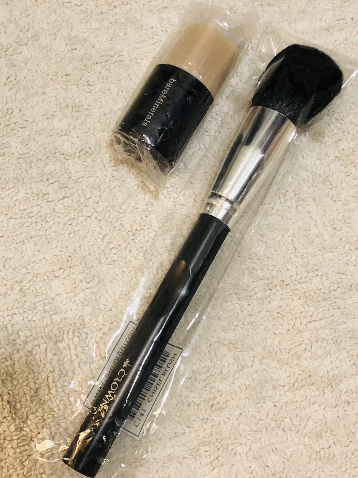 Lot of 2 X BareMinerals FINISH Mini Kabuki BRUSH + Crown Brush C141