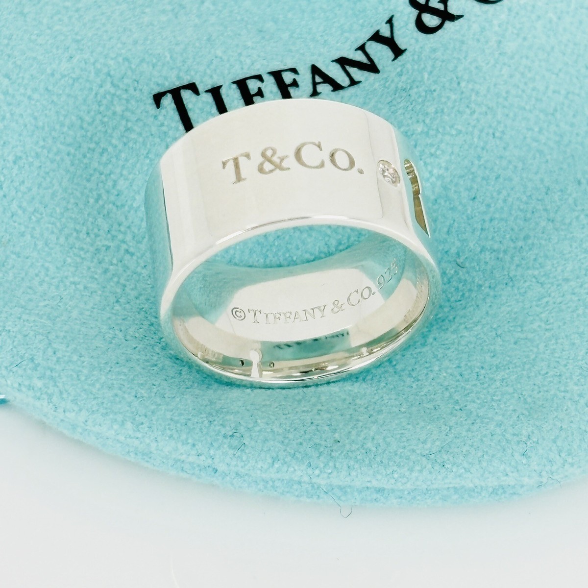 Size 4.5 Tiffany NY New York Keyhole Diamond Wide Band Ring in