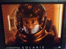 Lobby Card 2002 SOLARIS George Clooney CU in astronaut helmet