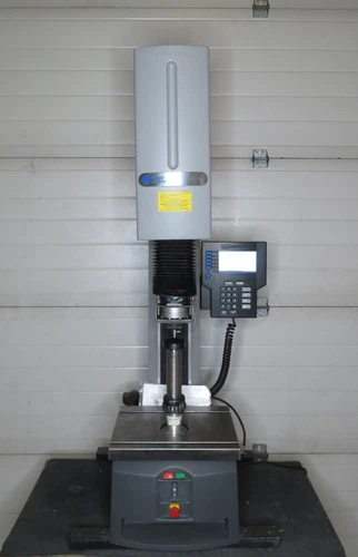 Buehler Wilson Hardness Tester Series 2000TB Calibrated Reg/Superficial Rockwell
