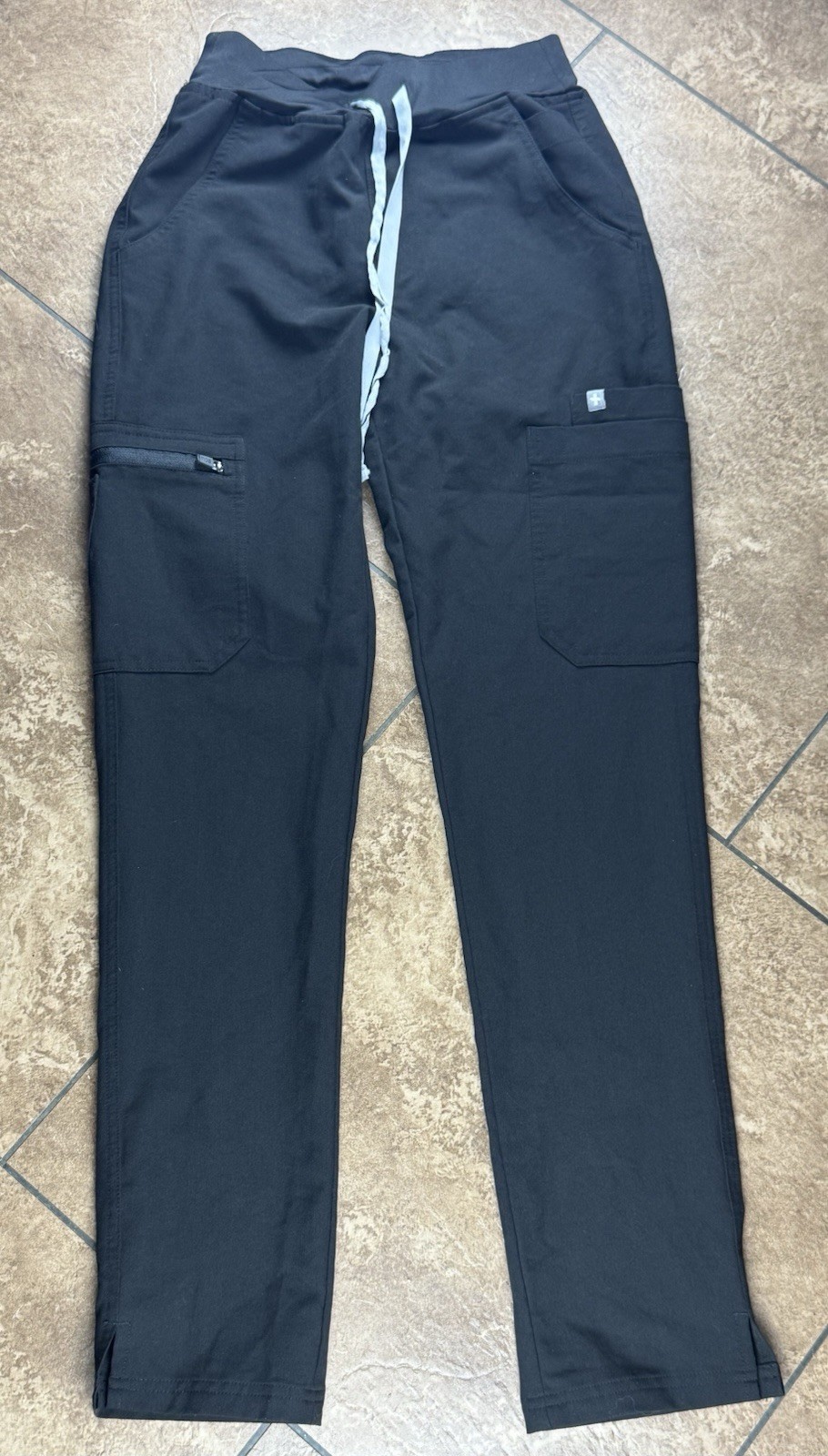 FIGS High Waisted Yola Skinny Scrub Pants Womens Size XXS Black 28” Inseam Nurse