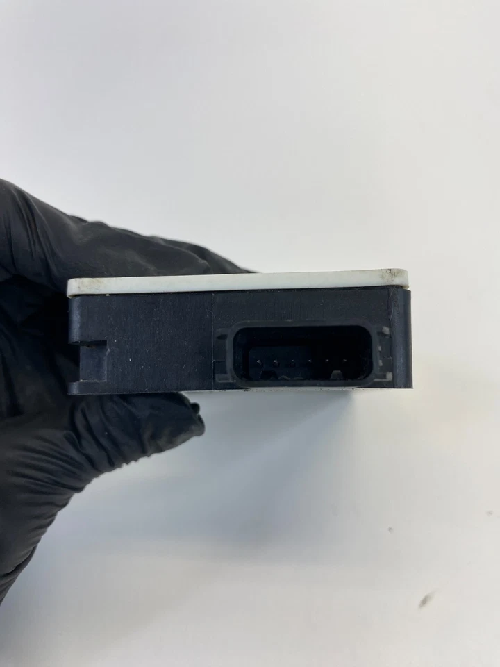 Chrysler Town & Country 2011 2012 módulo de sensor de detección de punto ciego 56038942AA Foto 3 de 4