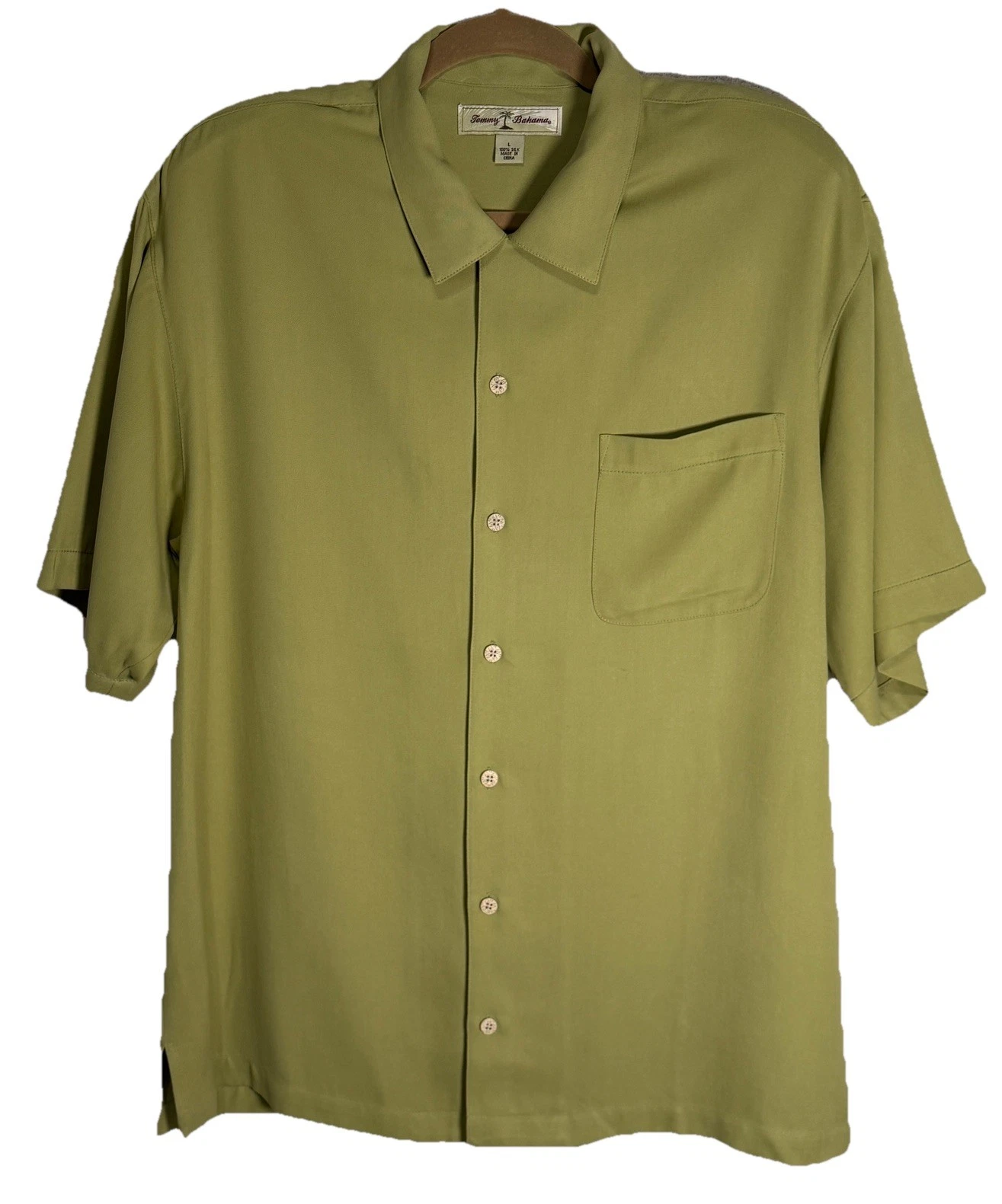 Tommy Bahama Mens L ARGE 100% Silk Hawaiian Shirt Floral Button Down Camp