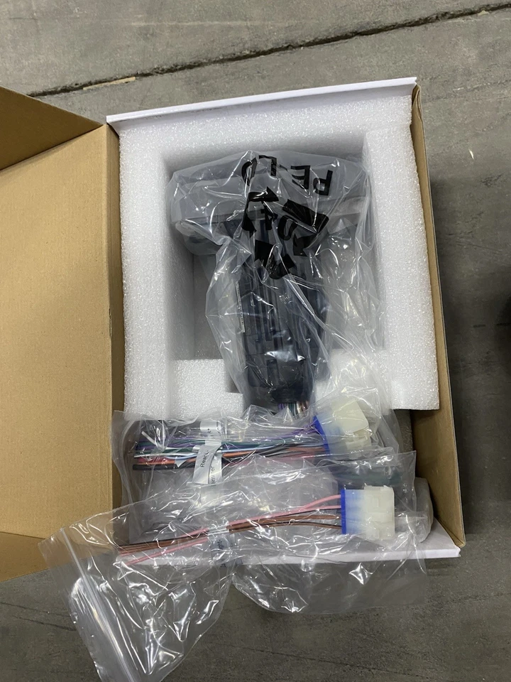 Kicker Marine KMC100 Media Center Radio Stereo - Image 4 of 4