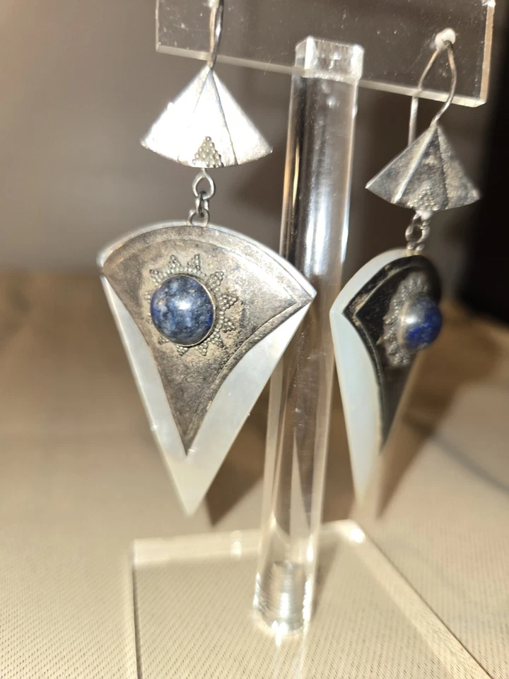 Mother of Pearl Triangle Earrings MOP Lapis 925 Tribal Iridescent Shell Mermaid  - Image 4 of 4
